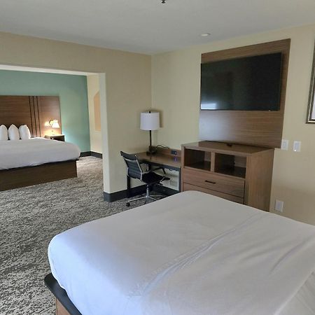 Best Western Casa Villa Suites Харлинген Екстериор снимка